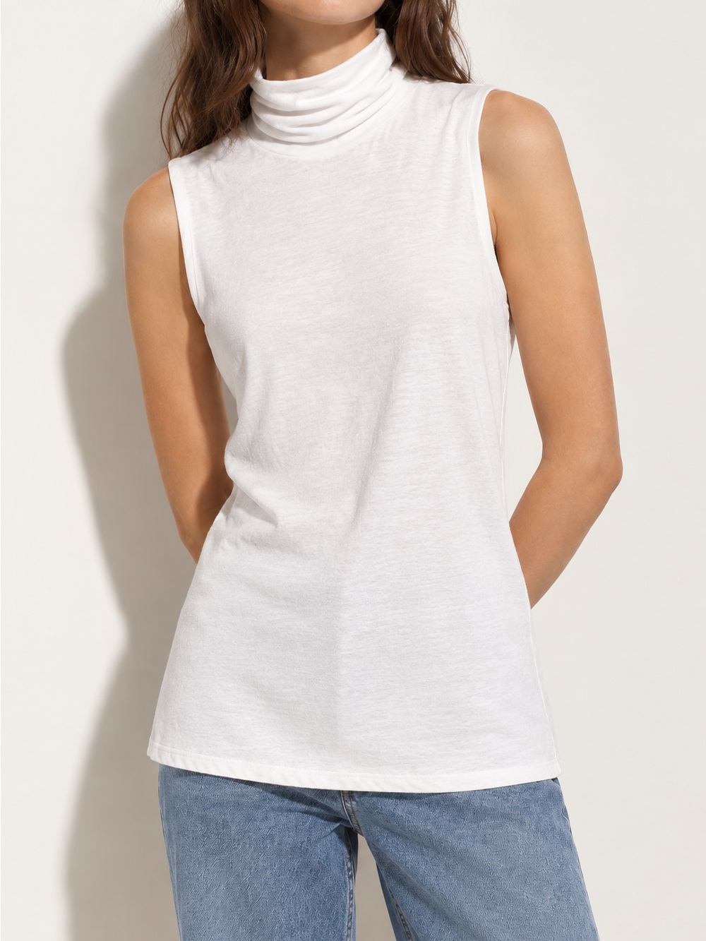 H&M | White Cowl-Neck Turtle-Neck Sleeveless Top High Neck Jersey Tank | Size: L